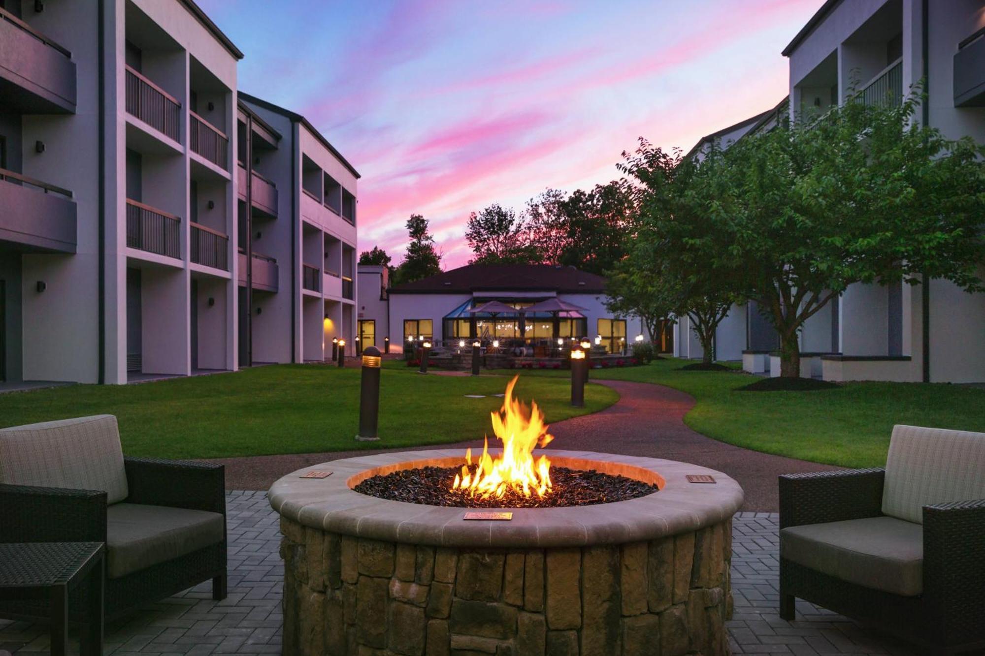 Courtyard Philadelphia Willow Grove Dış mekan fotoğraf